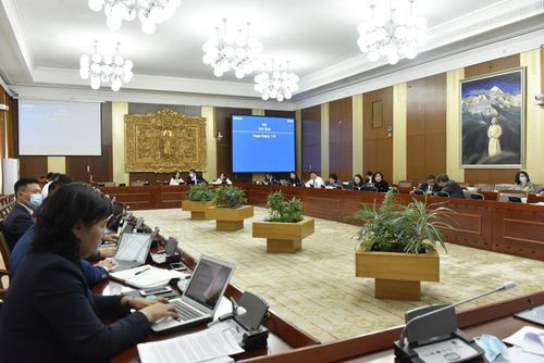 НББХ: Эмчийн бичсэн жороор бүх эмийн сангаас хөнгөлөлттэй эмийг худалдаж авах тогтолцоо бүрдэнэ